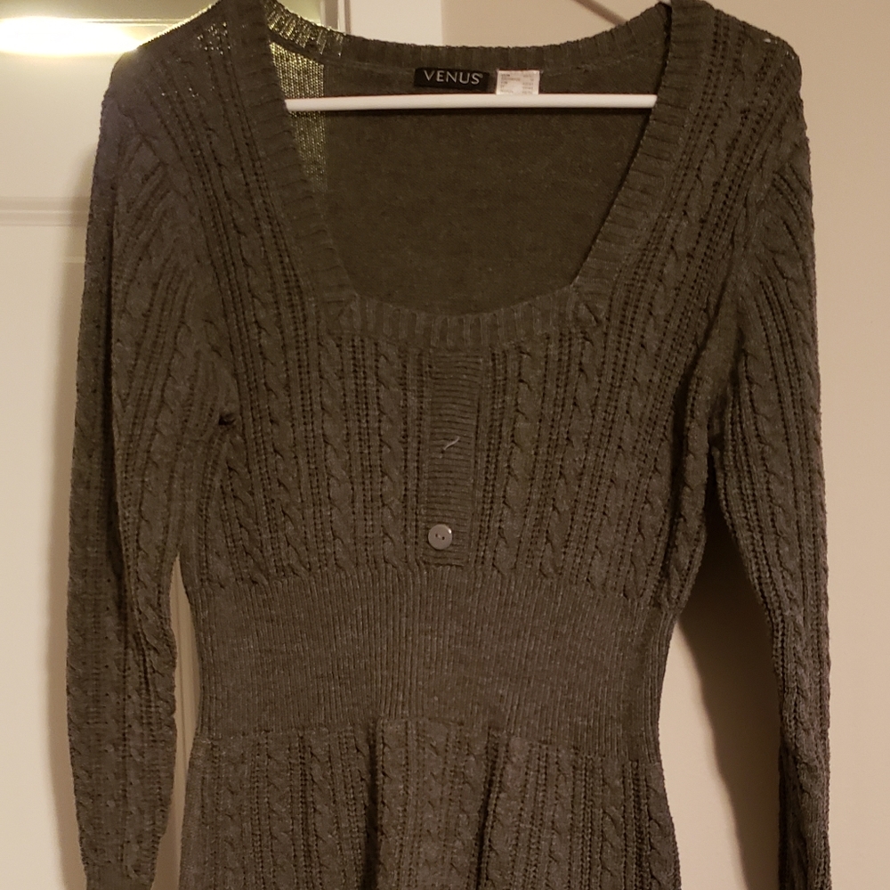 Grey sweater